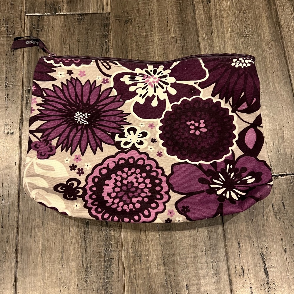Thirty One large zipper pouch in purple floral pattern